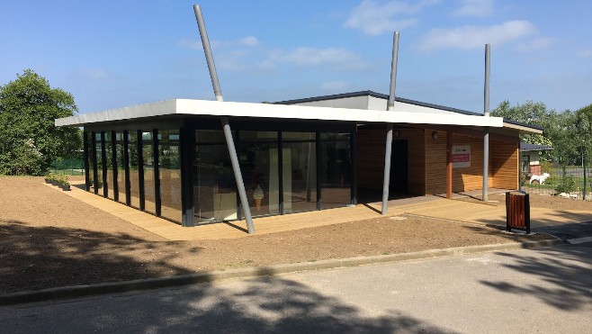 Outreau s'est dotée d'une maison du parc Mont Soleil moderne et pratique.