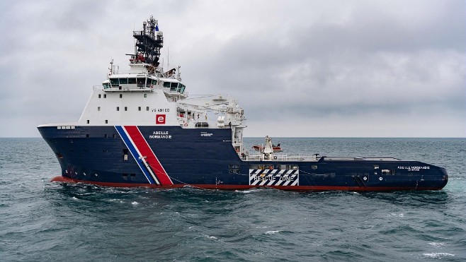 Boulogne: trois plaisanciers meurent dans le naufrage de leur bateau