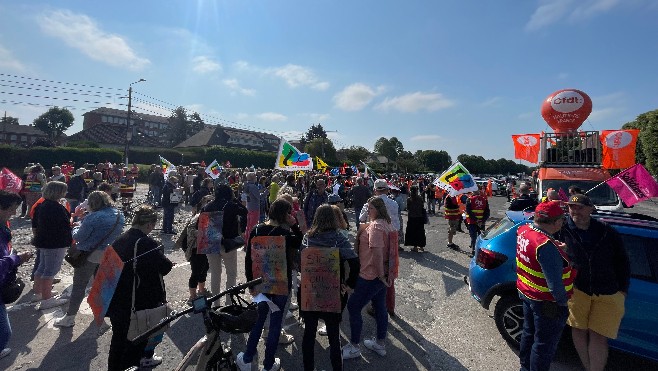 Retraites: 500 personnes à Abbeville pour l'abrogation de la réforme