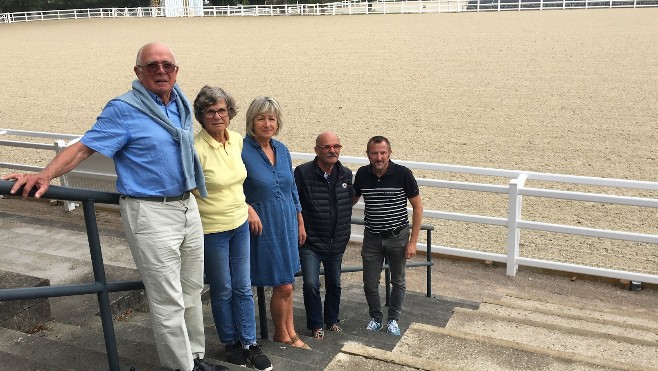 La piste d'équitation en sable d'Hardelot va changer la vie du centre équestre !