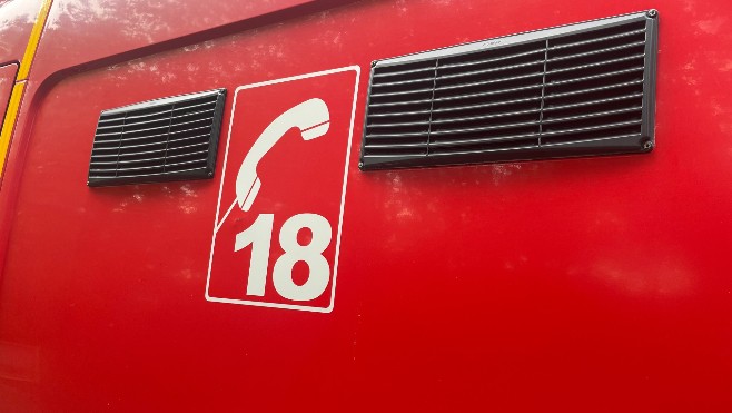 Somme: un automobiliste de 31 ans décède après avoir fait plusieurs tonneaux
