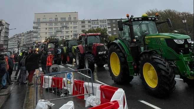 A Boulogne-sur-mer, les agriculteurs réclament plus d'ouvertures du barrage Marguet ! 