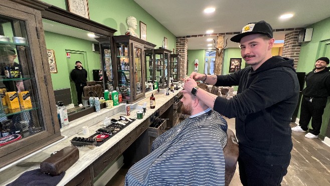 A Abbeville, le barbier Sam's Barbershop une nouvelle fois primé 