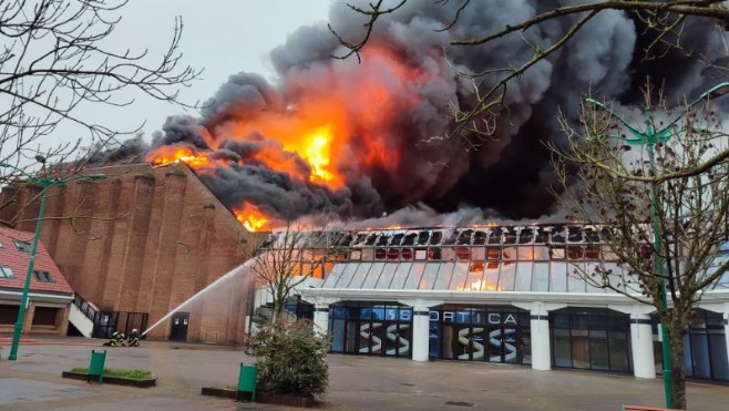 Gravelines : le complexe Sportica entièrement détruit par un incendie