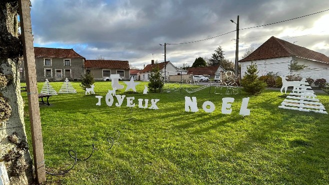 Vol de décorations de Noël à Buire-le-Sec