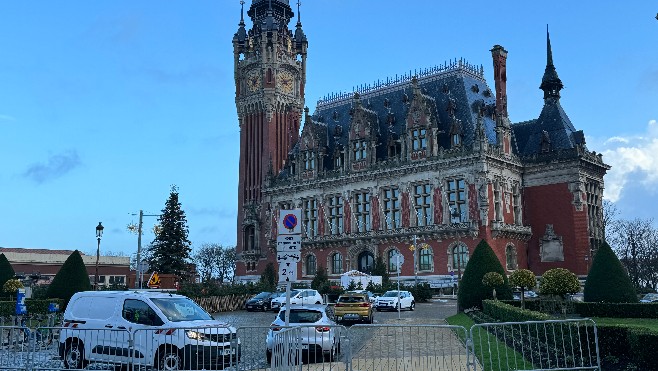Calais: encore une évacuation de l'hôtel de ville, la 4eme en une semaine