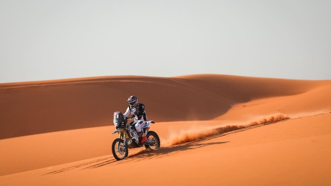 Direction le Dakar pour prendre des nouvelles du pilote samarien Jean-Loup Lepan