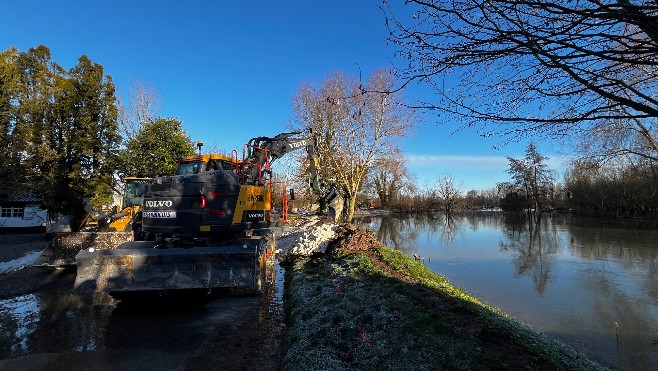 Inondations : des travaux d'urgence ont débuté à la Madelaine-sous-Montreuil