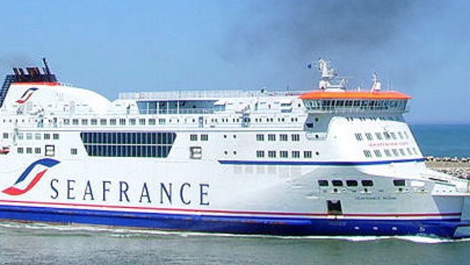 Remise de chèques pour d’anciens salariés de SeaFrance