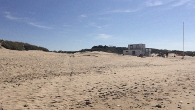 Les nouveaux chalets arrivent sur la plage de Blériot