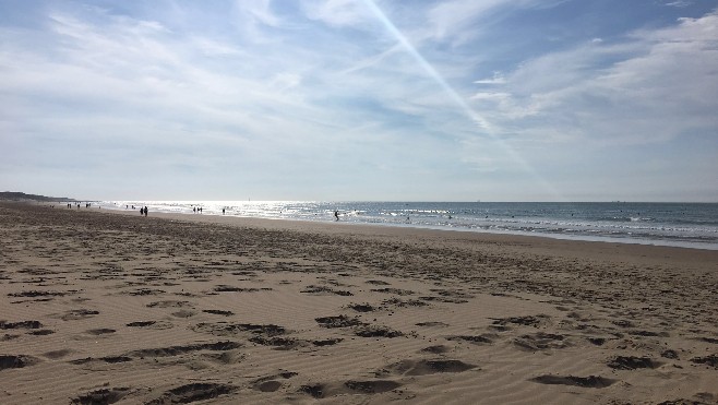 La plage de Calais surveillée par des agents de la ville et de l’agglomération 