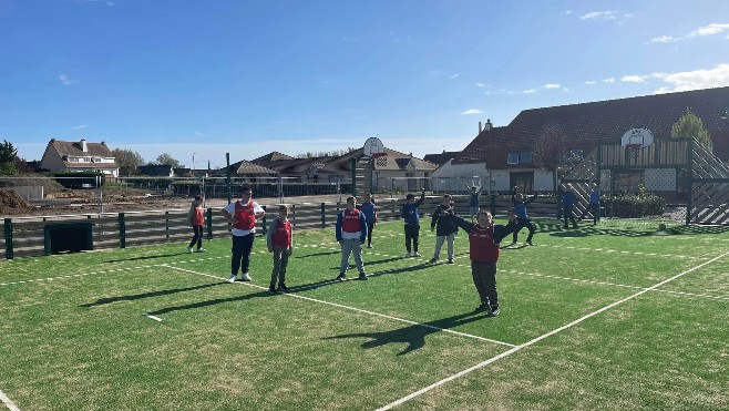Dannes : le city-stade, installé au coeur du village, fait la joie des jeunes.