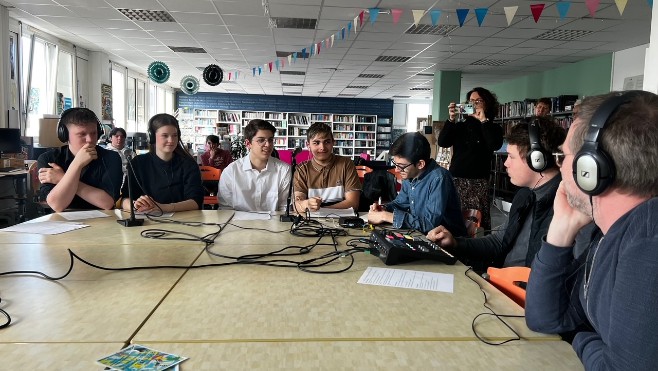 Près de 80 élèves de la cité scolaire du Marquenterre à Rue sensibilisés aux médias