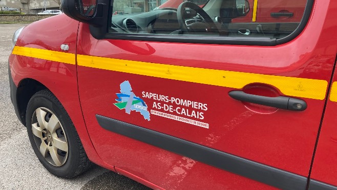 Calais : Un feu se déclare dans la cuisine, deux personnes hospitalisées pour avoir respiré les fumées.