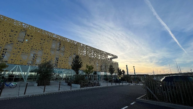 Port de Calais: une trentaine de personnes évacuée pour une alerte au colis suspect