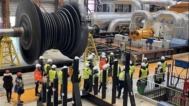Les Escapades : à Gravelines, la centrale nucléaire se visite l'été !