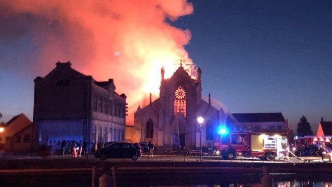 Incendie dans une Eglise à Saint-Omer : un suspect interpellé !