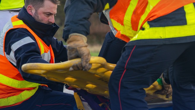 Abbeville: une femme secourue aprés avoir sauté dans le canal de la Somme