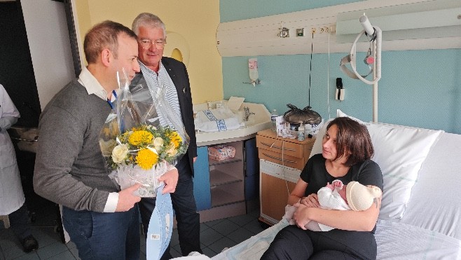 Mahé est le premier bébé de l’année 2025 au CHAM de Rang-du-Fliers.