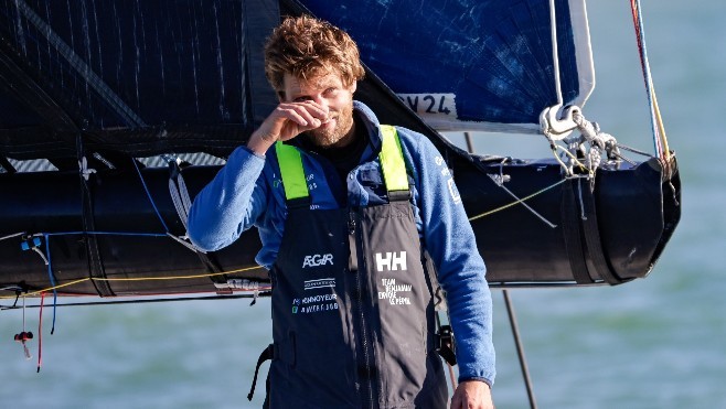 Vendée Globe : Le touquettois Benjamin Ferré boucle son tour du monde en un peu moins de 85 jours !