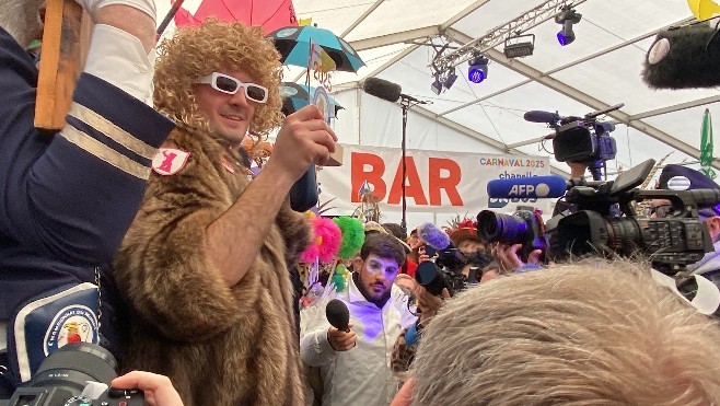 Michel Polnamouette est devenu champion du monde du cri de la mouette 2025 !