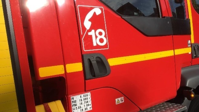 Canaples : une femme légèrement blessé dans l'incendie d'une maison ce matin