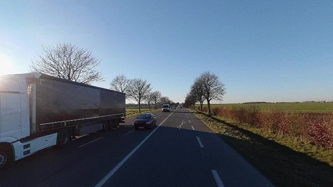 Spectaculaire accident de la route ce matin sur la D939 à Humières