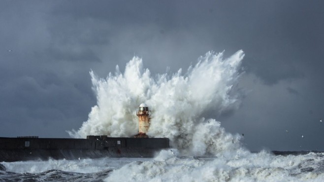 Coup de vent attendu sur la Manche et la mer du Nord: vigilance en mer et sur le littoral