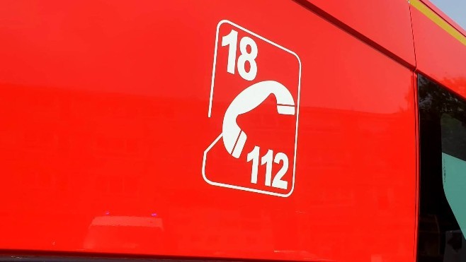 Un mort dans un carambolage, l'autoroute A16 fermée à la circulation