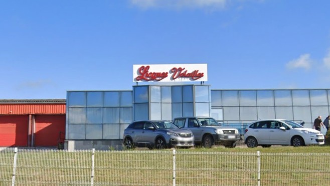 Un employé se blesse sous un chariot élévateur chez Licques volailles vendredi midi.