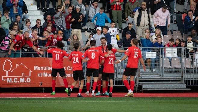 Boulogne: un écran géant place Dalton pour suivre le match entre l'USBCO et Châteauroux, vendredi