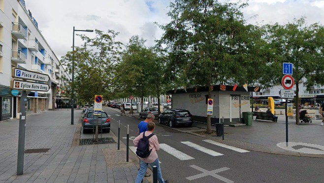 Calais : la place d'Armes en partie bloquée à la circulation jusqu'à vendredi