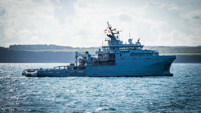 Traversées de la Manche : 61 personnes secourues au large du boulonnais, un homme en paddle pris en charge au large de Calais