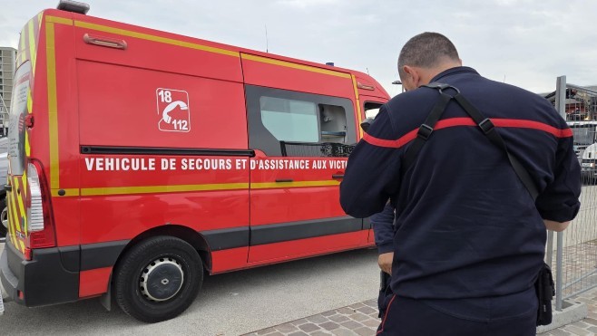 Audincthun: un jeune de 19 ans gravement blessé après une chute à trottinette