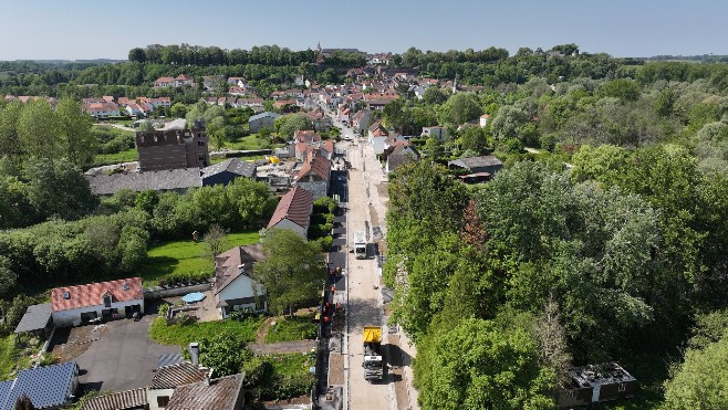 Montreuil-sur-mer : la rue Saint Gengoult rouverte à la circulation provisoirement.