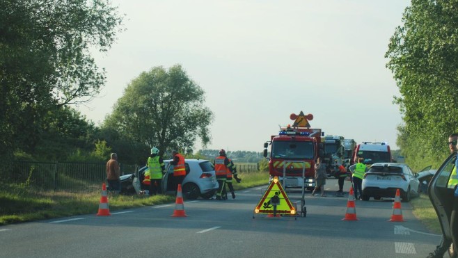 Bourbourg : 5 blessés dans un choc frontal entre 2 voitures