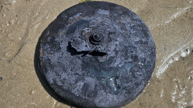 Opération de déminage sur la plage d'Hardelot