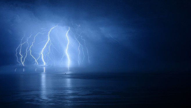 Du vent, de la pluie et une vigilance jaune aux orages au menu de ce samedi
