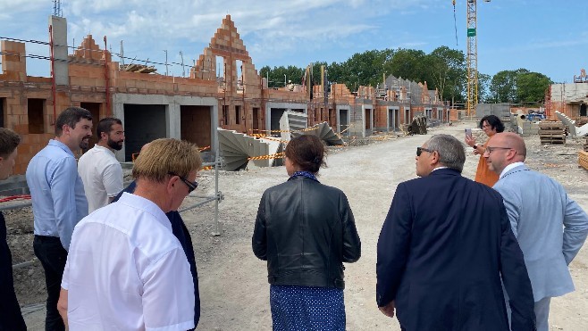 Avec 127 logements en construction, Saint-Folquin se dote d'un nouveau quartier au Clairmarais !