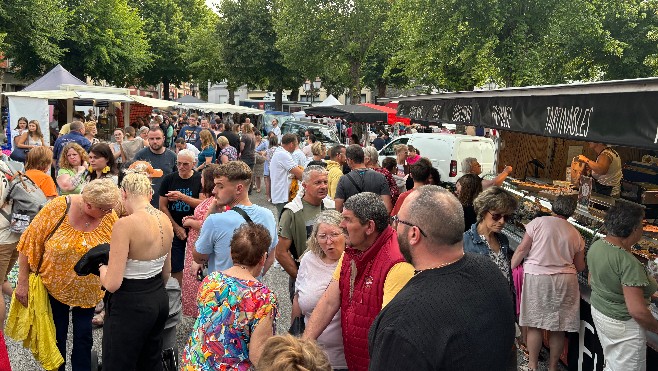A Guînes cet été, la ducasse du Bois de Ballon revient et 6 marchés nocturnes sont prévus !