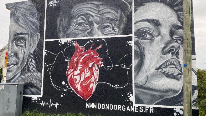 A Calais, une fresque pour inciter au don d'organes, au carrefour Boulevard de l'Egalité et rue de Maubeuge.