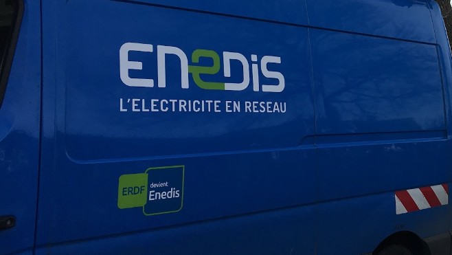 A Abbeville, une panne électrique touche une centaine de foyers.