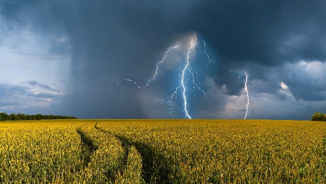 Vigilance jaune pour orages cet après-midi dans le Nord, le Pas-de-Calais et la Somme