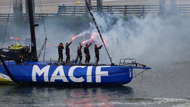 Course des Caps : Le skipper britannique Sam Goodchild et son équipage Macif vainqueurs éclatants à Boulogne-sur-Mer !