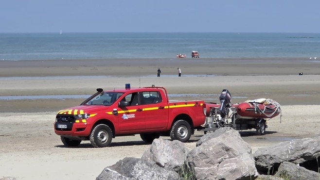 Audresselles: un groupe de personnes piégé par la marée, un homme meurt noyé