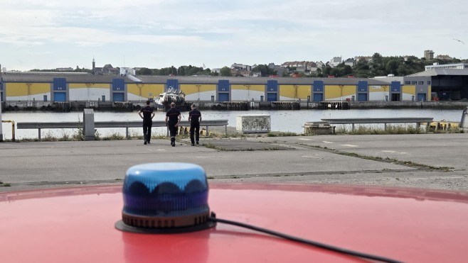 Boulogne: des traces d'hydrocarbures dans le port, une reconnaissance en cours