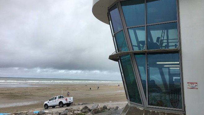 Neufchâtel-Hardelot : un homme décède d'un malaise cardiaque sur la plage.
