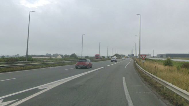 Des travaux sur l'A16 entre Calais et Marck, plusieurs bretelles d'échangeurs fermées. 
