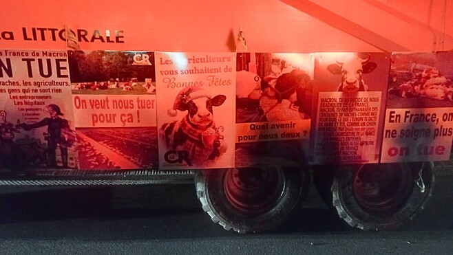 Nouvelle mobilisation des agriculteurs en sous-préfecture et sur 6 ronds-points du Boulonnais, ce mardi soir