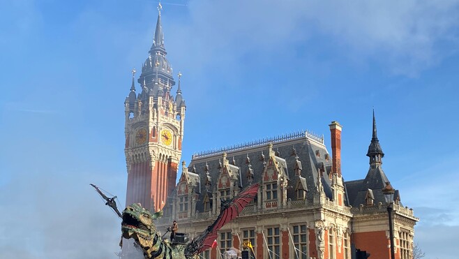 Calais : le beffroi de l’hôtel de ville bat tous les records de fréquentation